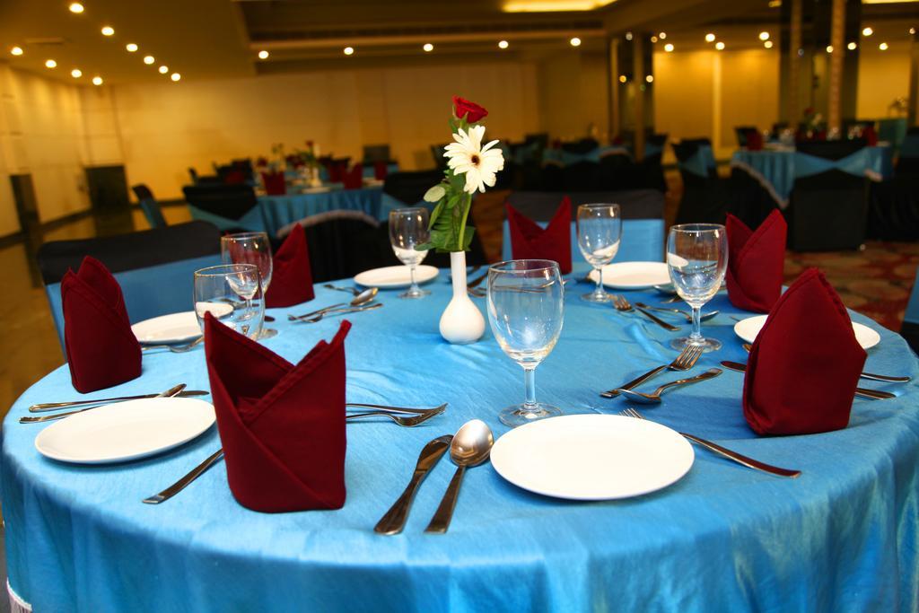 Continent Nakodar Hotel & Resorts Exterior foto